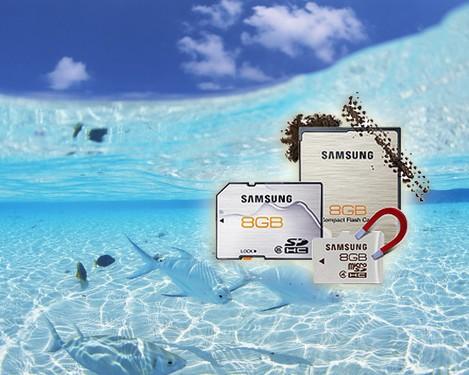 时尚技术引风潮     近日,三星"三防"存储卡已经成为数码产品中最热